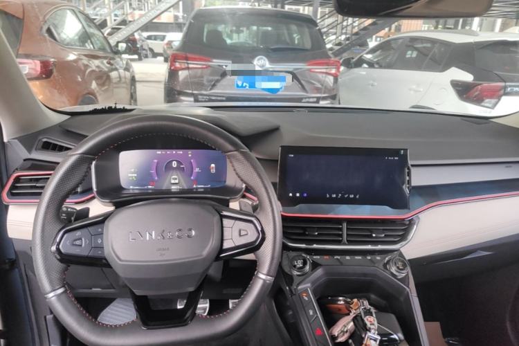 Used Lynk & Co 06 2020 1.5T YAO Halo Center Console