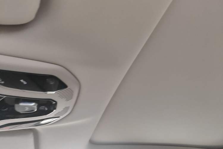 Used Lynk & Co 06 2020 1.5T YAO Halo Headliner