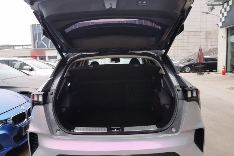Used Lynk & Co 06 2020 1.5T YAO Halo Trunk