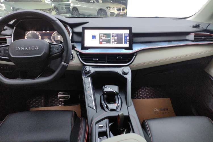 Used Lynk & Co 06 2020 1.5T YAO Halo Audio And AC Panel