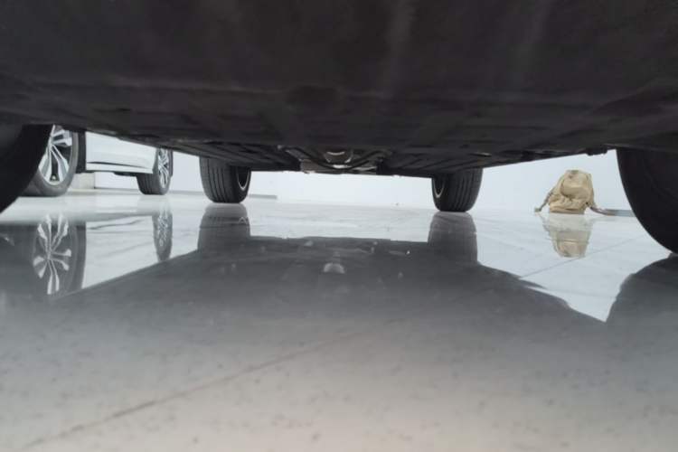 Used Lynk & Co 06 2020 1.5T JinPro model Chassis Front