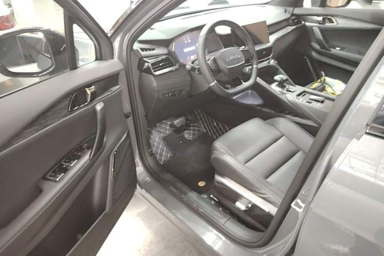 Used Lynk & Co 06 2020 1.5T JinPro model Driver Seat