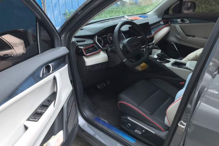 Used Lynk & Co 06 2020 1.5T YAO Halo Driver Seat
