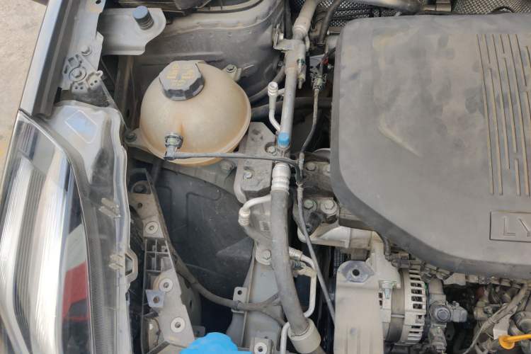 Used Lynk & Co 06 2020 1.5T YAO Halo Engine Bay Right