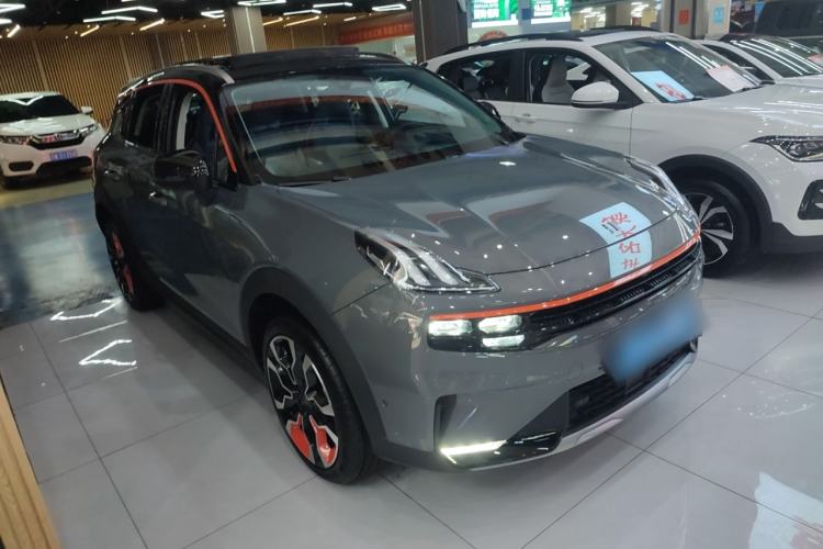 Used Lynk & Co 06 2020 1.5T YAO Halo Front Right 45 Deg
