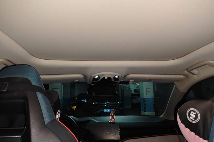 Used Lynk & Co 06 2020 1.5T YAO Halo Headliner