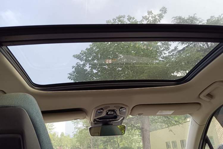Used Lynk & Co 06 2020 1.5T YAO Halo Headliner
