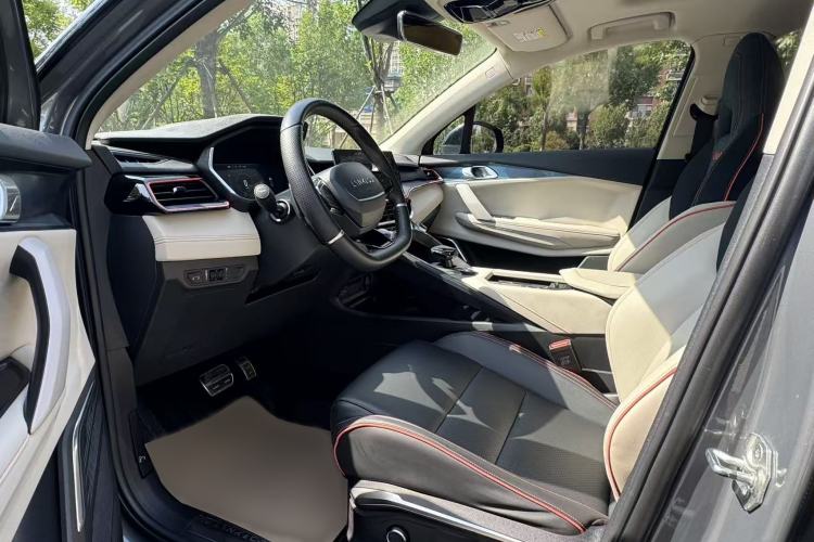 Used Lynk & Co 06 2020 1.5T YAO Halo Interior 2