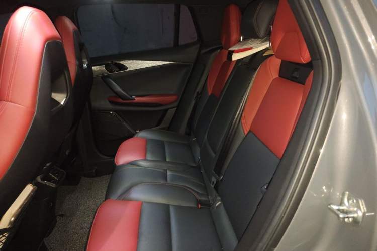 Used Lynk & Co 06 2020 1.5T JinPro model Interior 4