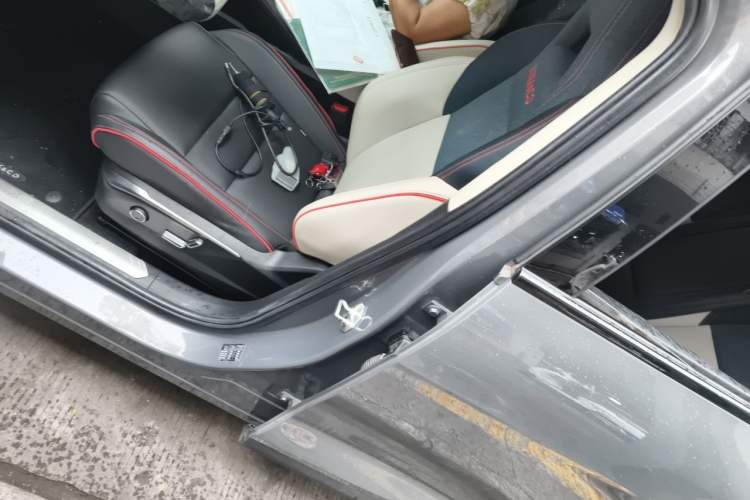 Used Lynk & Co 06 2020 1.5T YAO Halo Left Front Seat