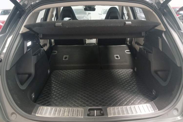 Used Lynk & Co 06 2020 1.5T YAO Halo Trunk