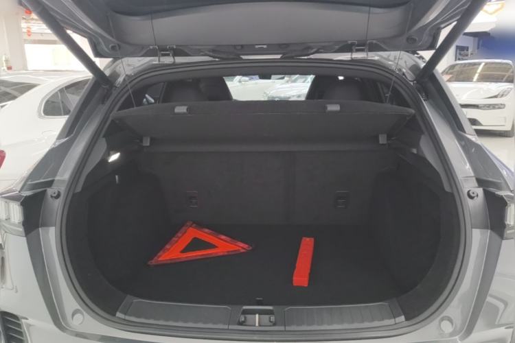 Used Lynk & Co 06 2020 1.5T JinPro model Trunk