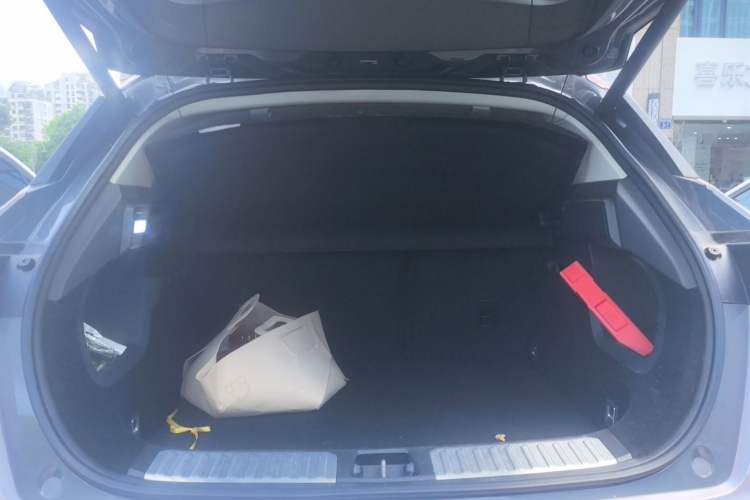 Used Lynk & Co 06 2020 1.5T YAO Halo Trunk