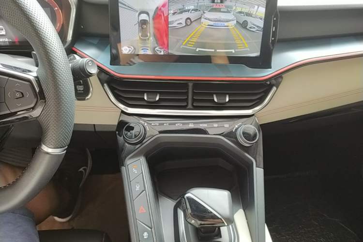 Used Lynk & Co 06 2020 1.5T YAO Halo Audio And AC Panel