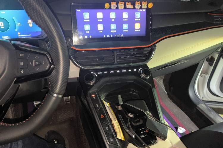 Used Lynk & Co 06 2020 1.5T YAO Halo Audio And AC Panel