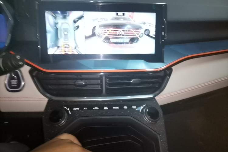 Used Lynk & Co 06 2020 1.5T YAO Halo Audio And AC Panel