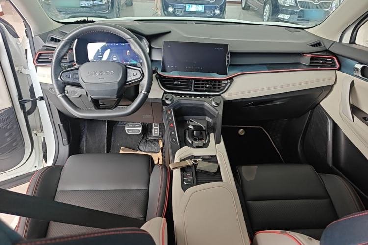 Used Lynk & Co 06 2020 1.5T YAO Halo Center Console