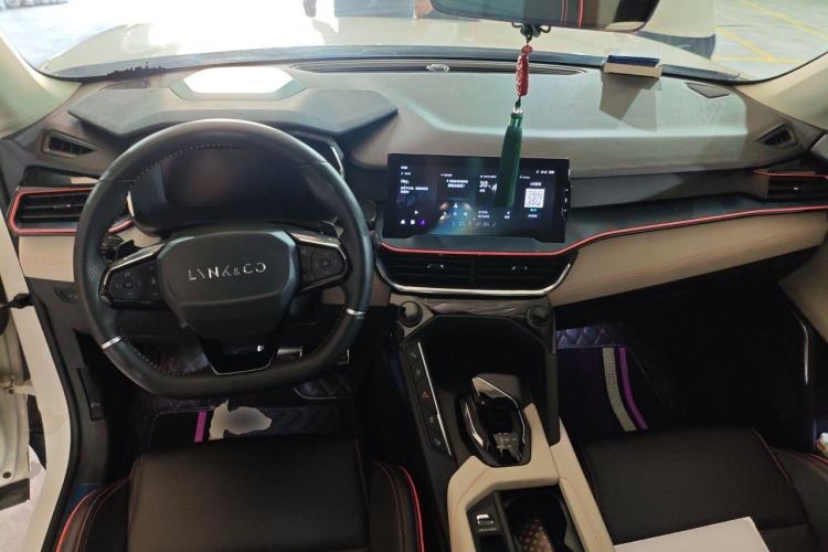 Used Lynk & Co 06 2020 1.5T YAO Halo Center Console