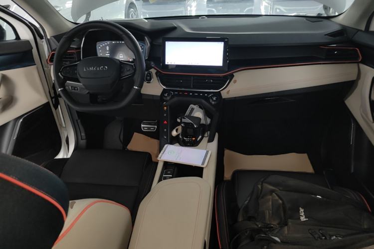 Used Lynk & Co 06 2020 1.5T YAO Halo Center Console