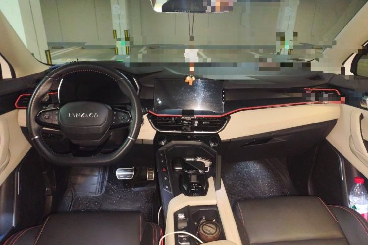 Used Lynk & Co 06 2020 1.5T YAO Halo Center Console