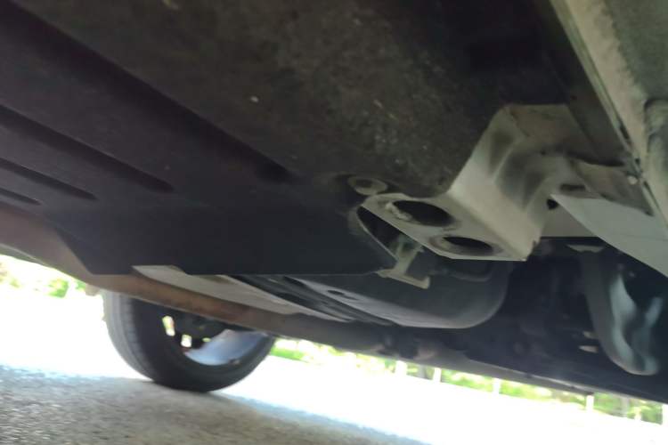 Used Lynk & Co 06 2020 1.5T YAO Halo Chassis Front Left