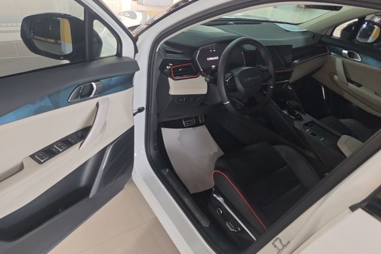 Used Lynk & Co 06 2020 1.5T YAO Halo Driver Seat