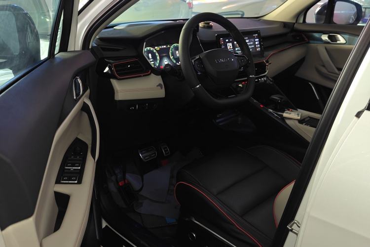 Used Lynk & Co 06 2020 1.5T YAO Halo Driver Seat
