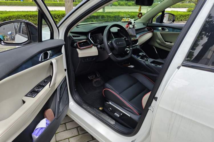 Used Lynk & Co 06 2020 1.5T YAO Halo Driver Seat