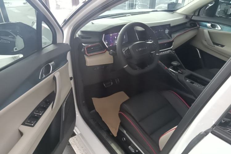 Used Lynk & Co 06 2020 1.5T YAO Halo Driver Seat