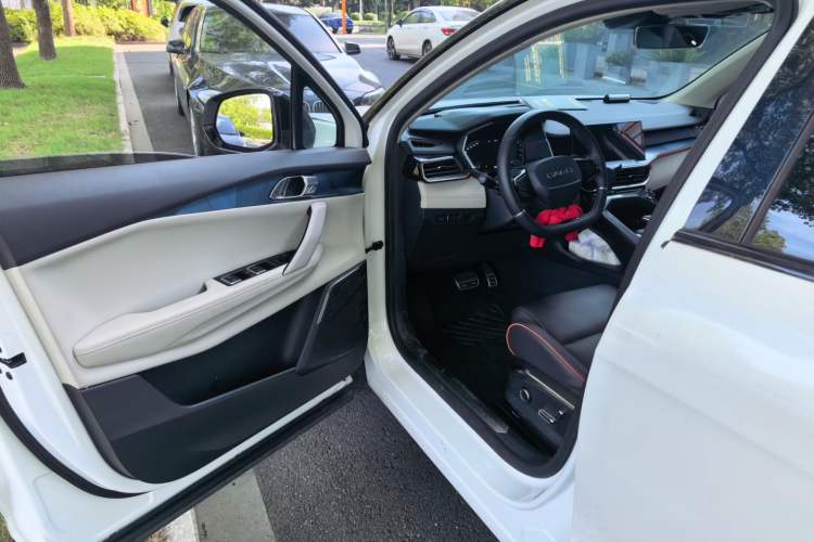 Used Lynk & Co 06 2020 1.5T YAO Halo Driver Seat