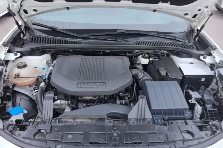 Used Lynk & Co 06 2020 1.5T JinPro model Engine Bay