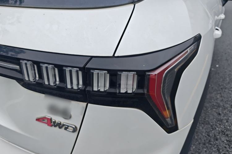 Used Lynk & Co 06 2020 1.5T JinPro model Exterior 3