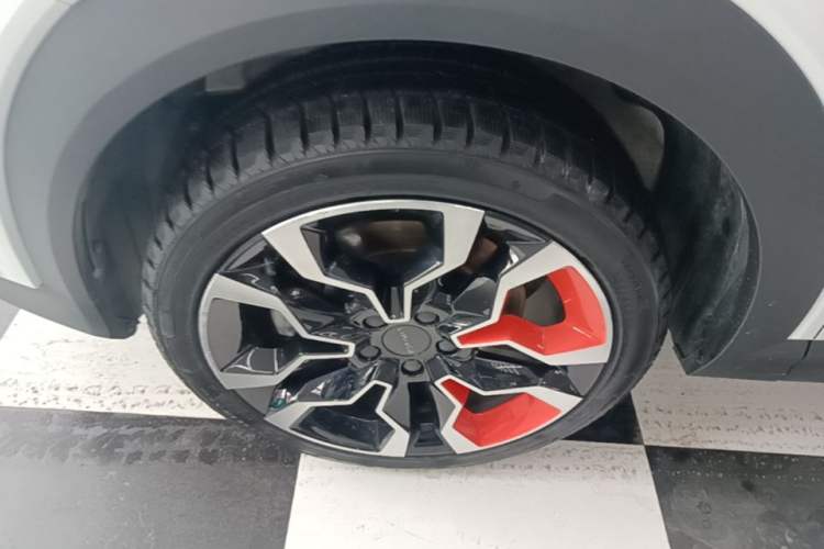 Used Lynk & Co 06 2020 1.5T YAO Halo Exterior 4
