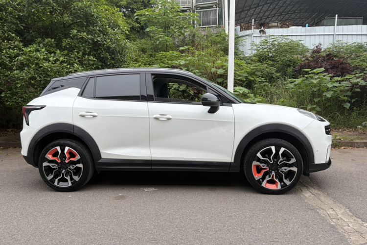 Used Lynk & Co 06 2020 1.5T YAO Halo Exterior 5