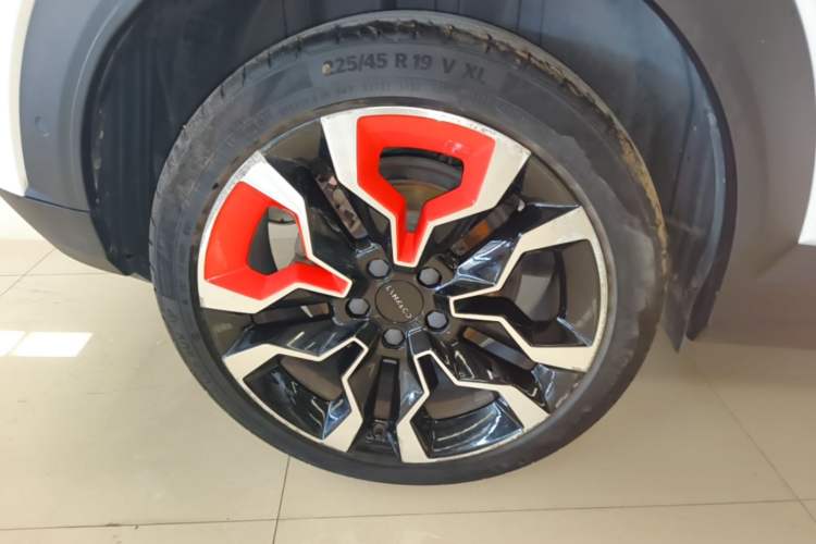 Used Lynk & Co 06 2020 1.5T YAO Halo Exterior 5
