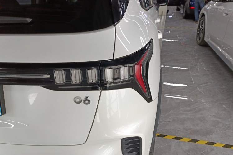Used Lynk & Co 06 2020 1.5T YAO Halo Exterior 6