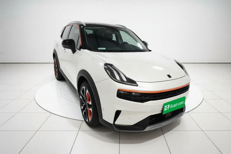 Used Lynk & Co 06 2020 1.5T YAO Halo Front Right 45 Deg