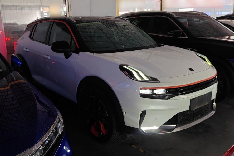 Used Lynk & Co 06 2020 1.5T YAO Halo Front Right 45 Deg