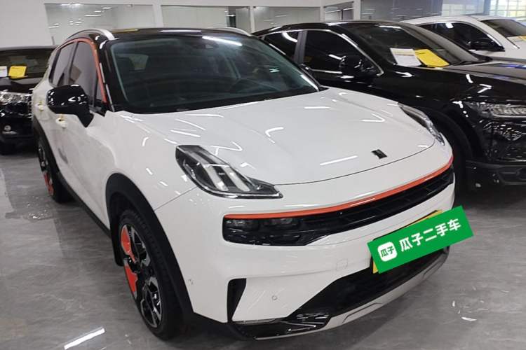 Used Lynk & Co 06 2020 1.5T YAO Halo Front Right 45 Deg