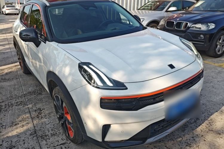 Used Lynk & Co 06 2020 1.5T YAO Halo Front Right 45 Deg