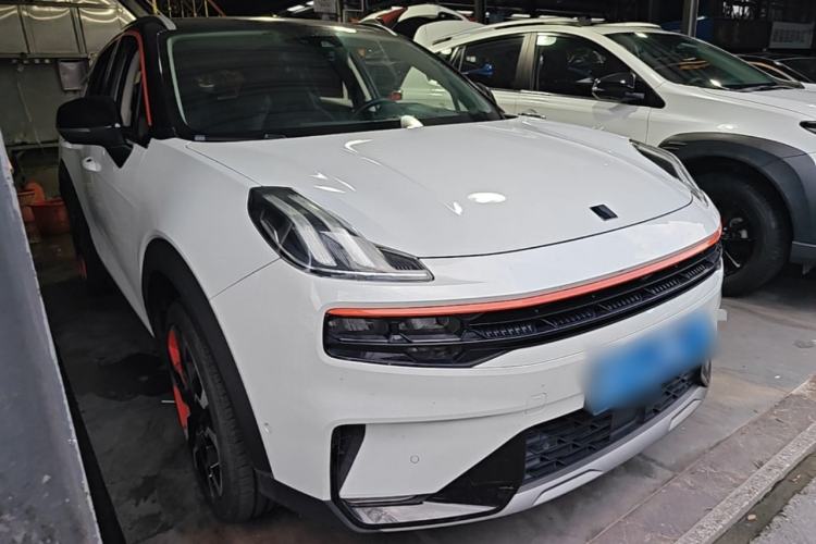 Used Lynk & Co 06 2020 1.5T YAO Halo Front Right 45 Deg