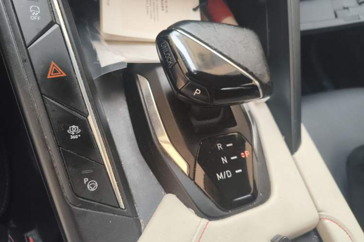 Used Lynk & Co 06 2020 1.5T YAO Halo Gear Lever