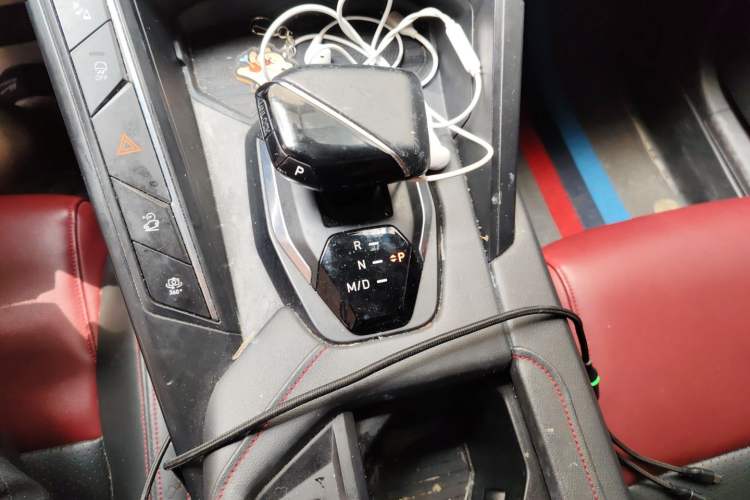 Used Lynk & Co 06 2020 1.5T JinPro model Gear Lever