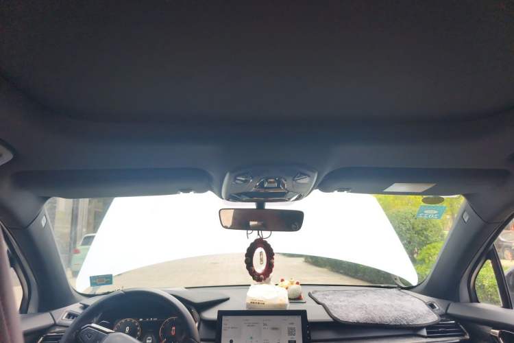 Used Lynk & Co 06 2020 1.5T JinPro model Headliner