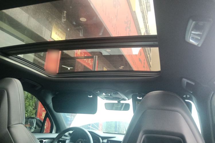 Used Lynk & Co 06 2020 1.5T JinPro model Headliner