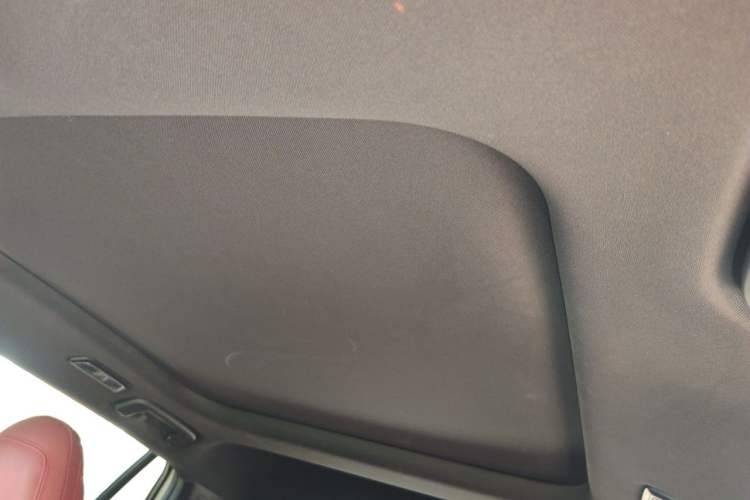 Used Lynk & Co 06 2020 1.5T JinPro model Headliner