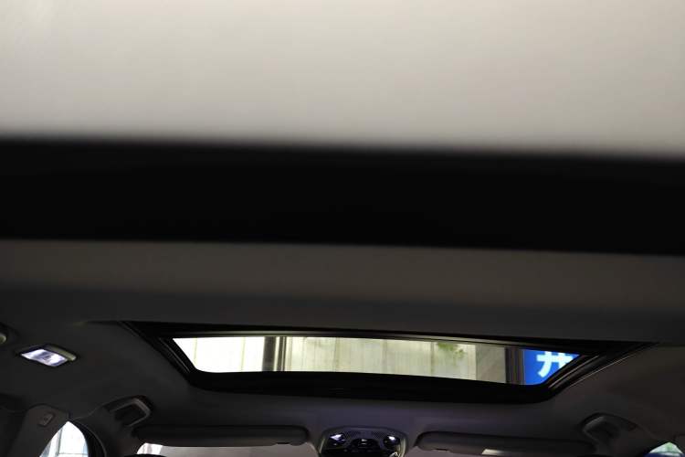 Used Lynk & Co 06 2020 1.5T YAO Halo Headliner