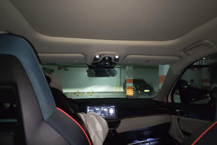 Used Lynk & Co 06 2020 1.5T YAO Halo Headliner