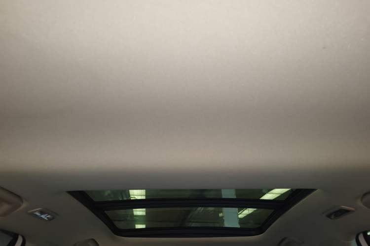 Used Lynk & Co 06 2020 1.5T YAO Halo Headliner