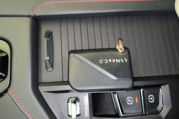 Used Lynk & Co 06 2020 1.5T YAO Halo Interior 1